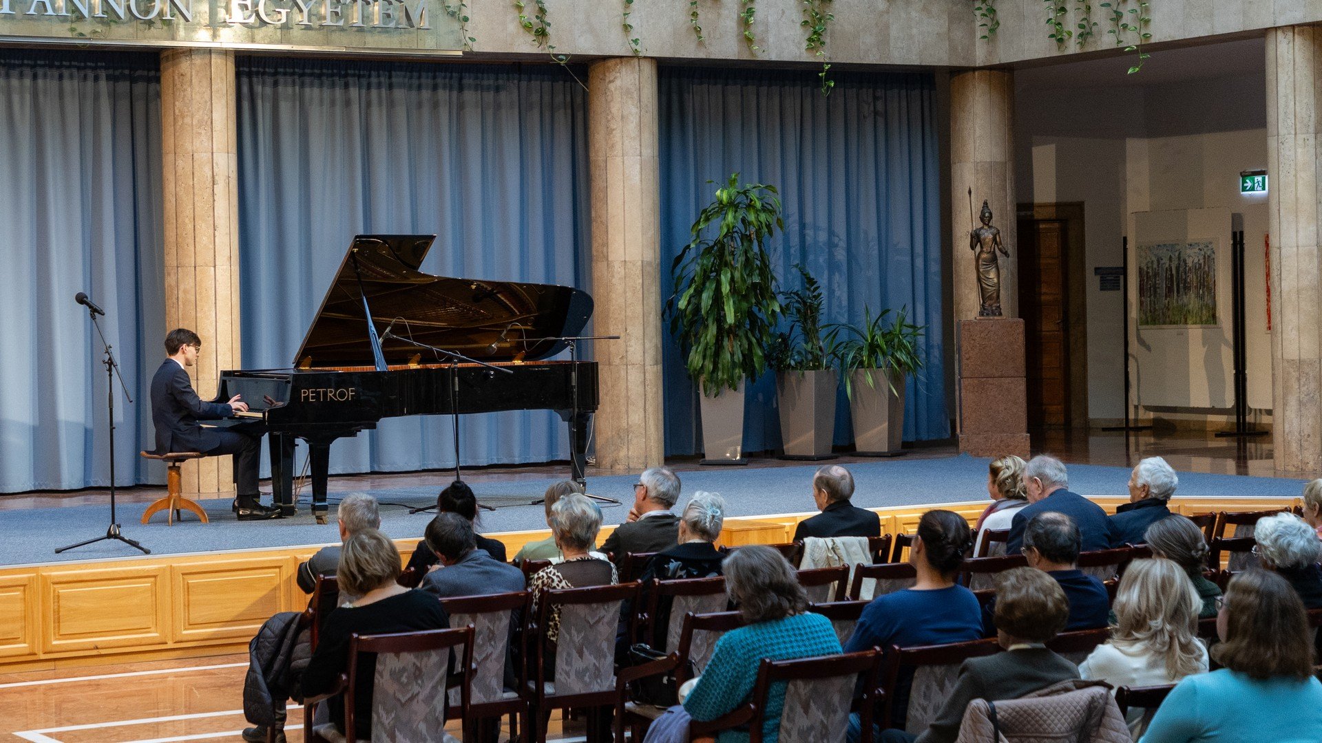 Gránit klub 2025. október