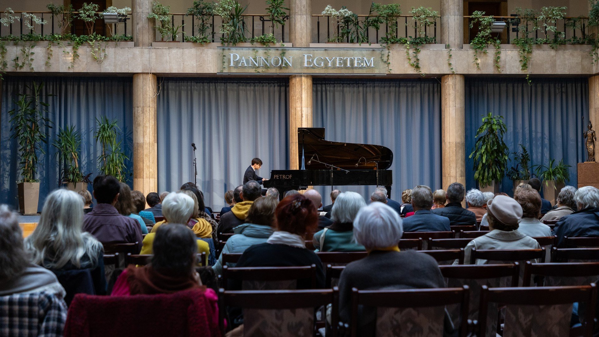 Gránit klub 2025. október