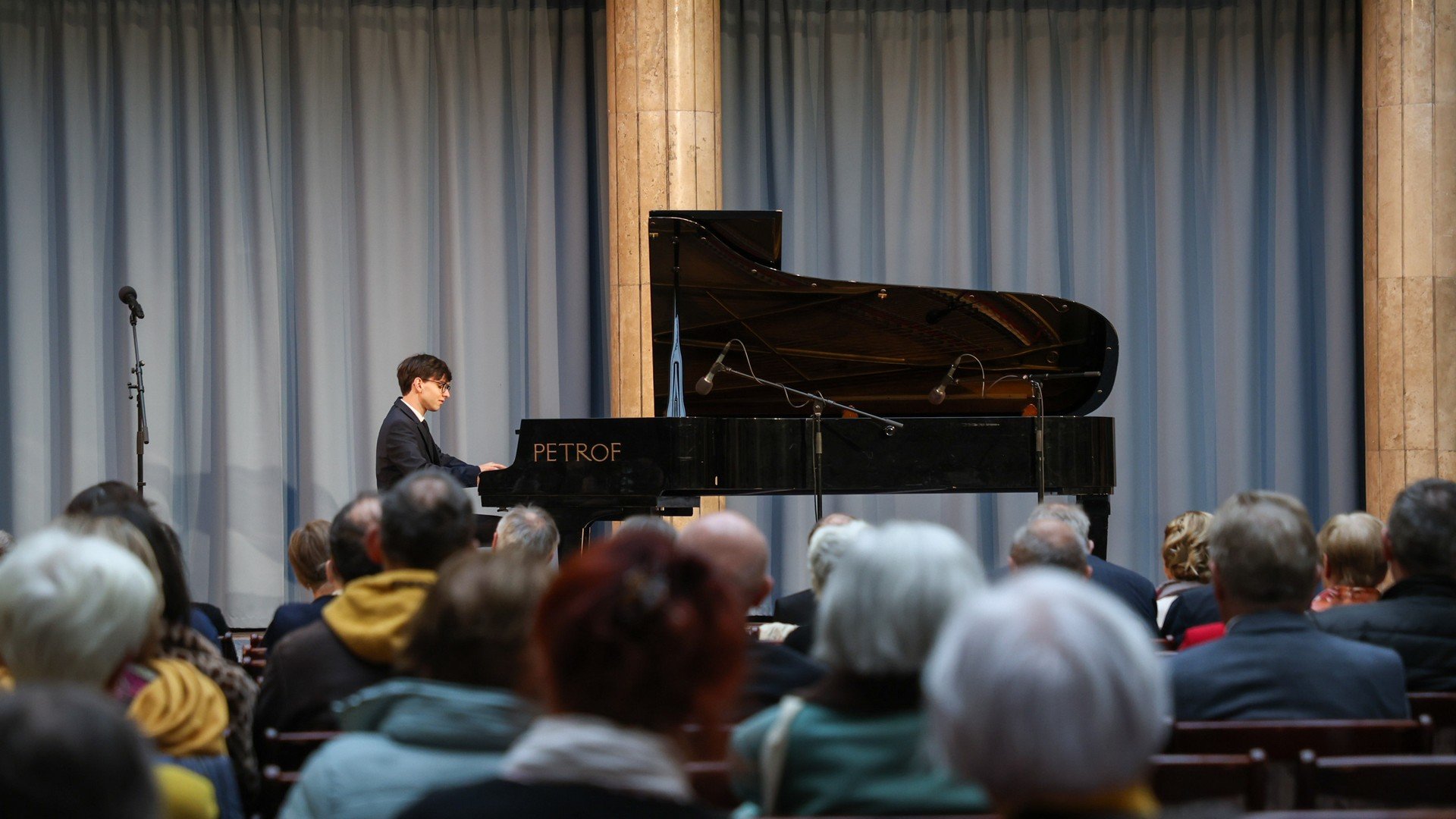 Gránit klub 2025. október